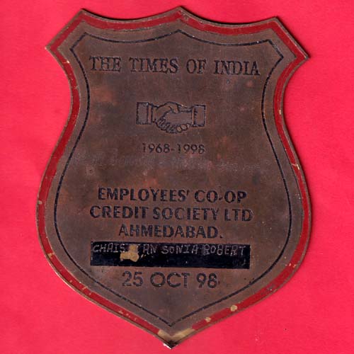 Batch : The times of india 1968 - 1998 Employees co op. credit society ltd Ahmedabad 25 oct 98 – s6316