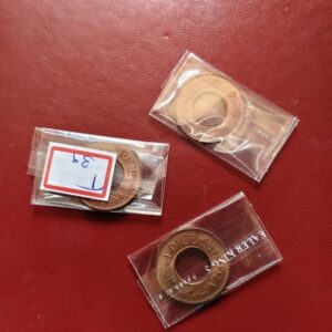 3 unc coins lahore mint  1944 one pice lahore mint aa1167