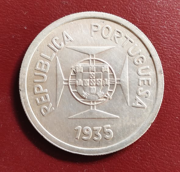 1935 rupee aa1241