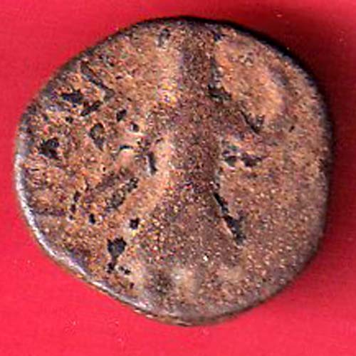 ANCIENT INDIA KUSHAN KING DYNASTY BEAUTIFUL SCARE COPPER COIN  – S7935
